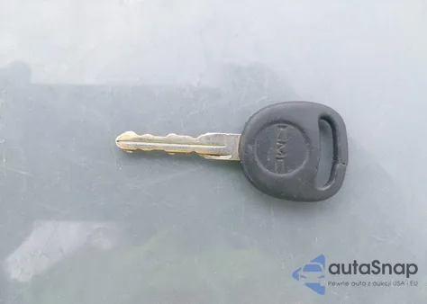 2003 GMC Yukon Xl 1500 Slt из США, поврежденный, VIN 1GKEC16Z33J126574